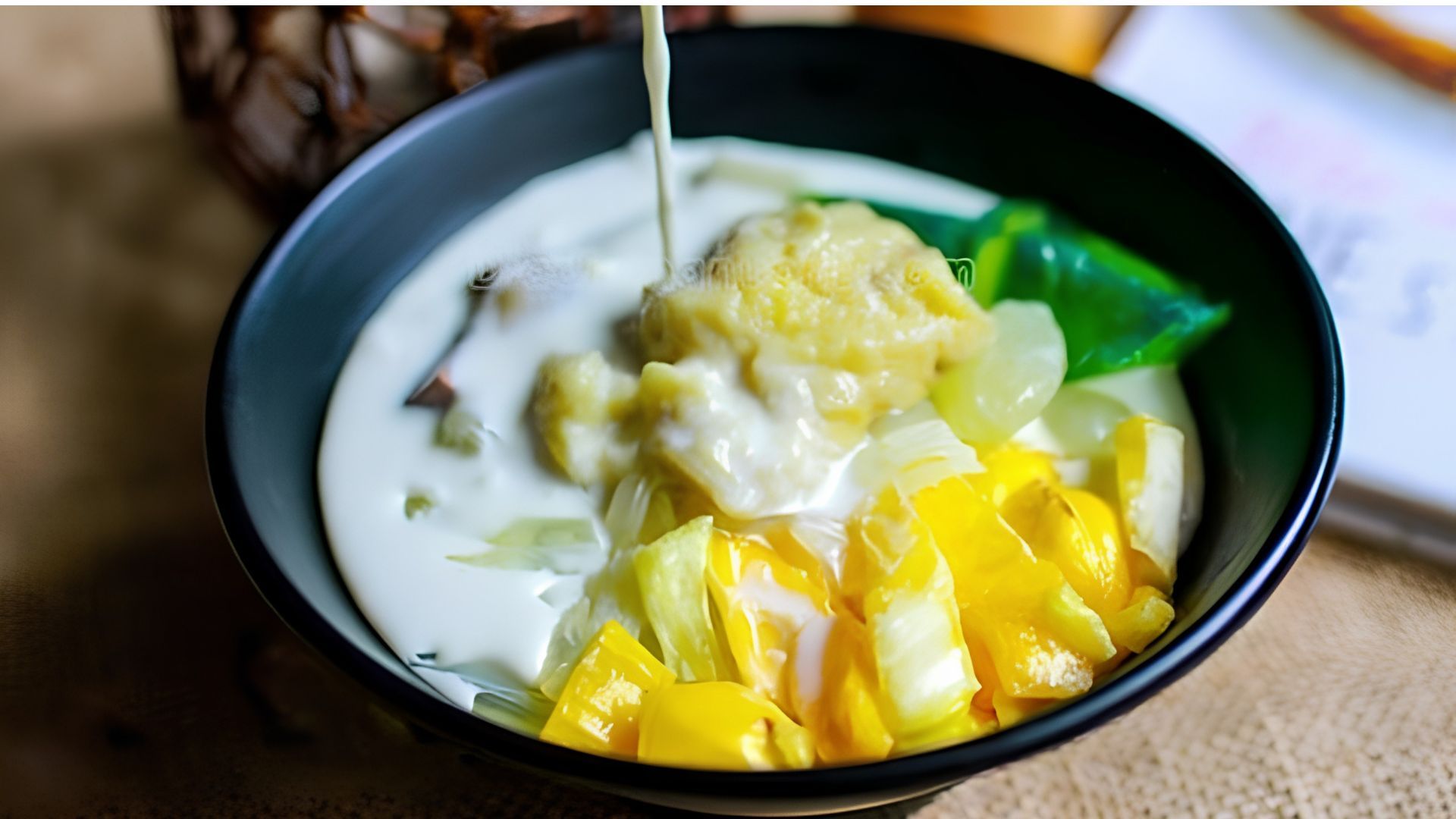 khong-an-sau-rieng-voi-mon-ngot