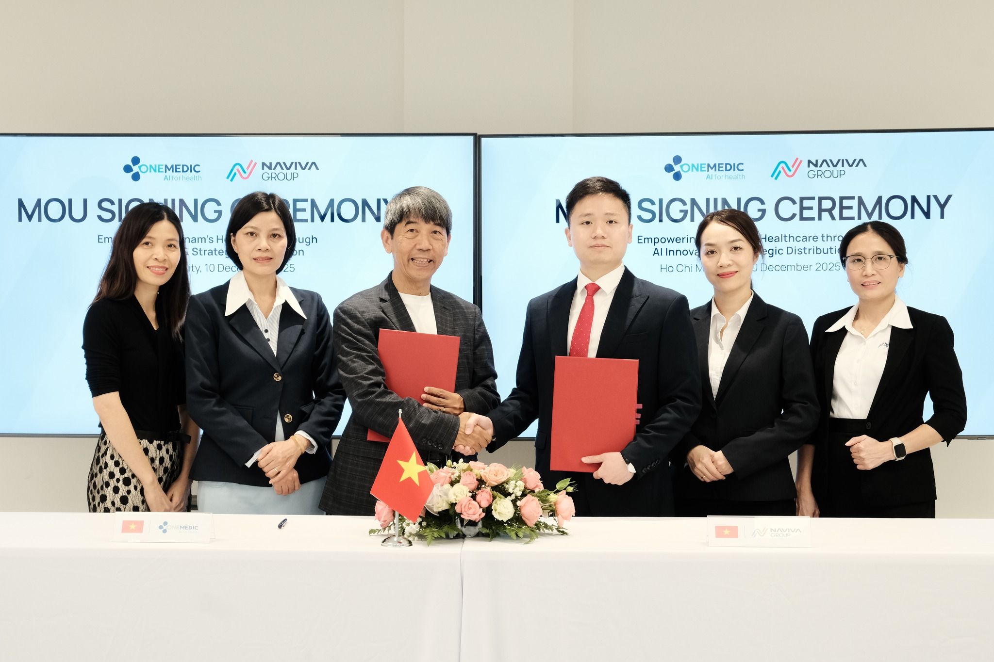 OneMedic & Naviva bắt tay ký kết chiến lược.jpg